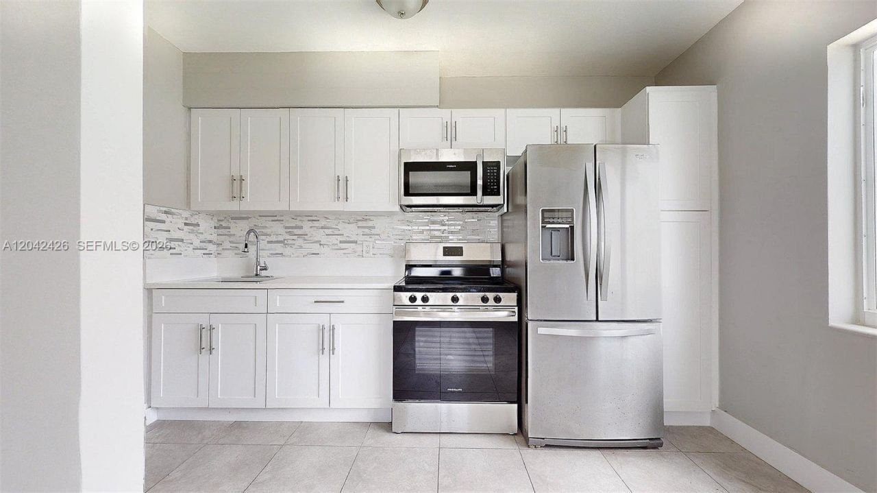 74 W 15th St , Unit 1, Hialeah, FL 33010 Photo