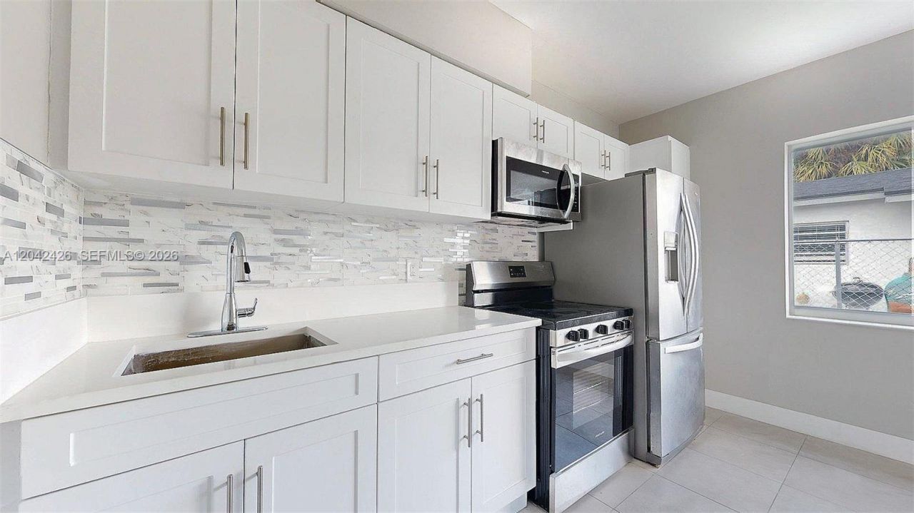 74 W 15th St , Unit 1, Hialeah, FL 33010 Photo