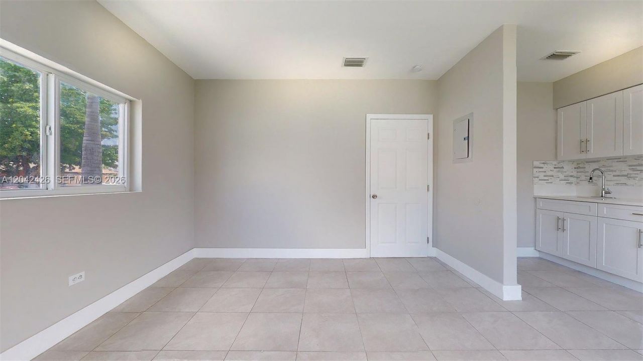 74 W 15th St , Unit 1, Hialeah, FL 33010 Photo