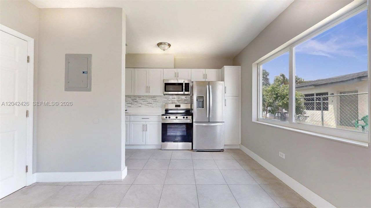 74 W 15th St , Unit 1, Hialeah, FL 33010 Photo