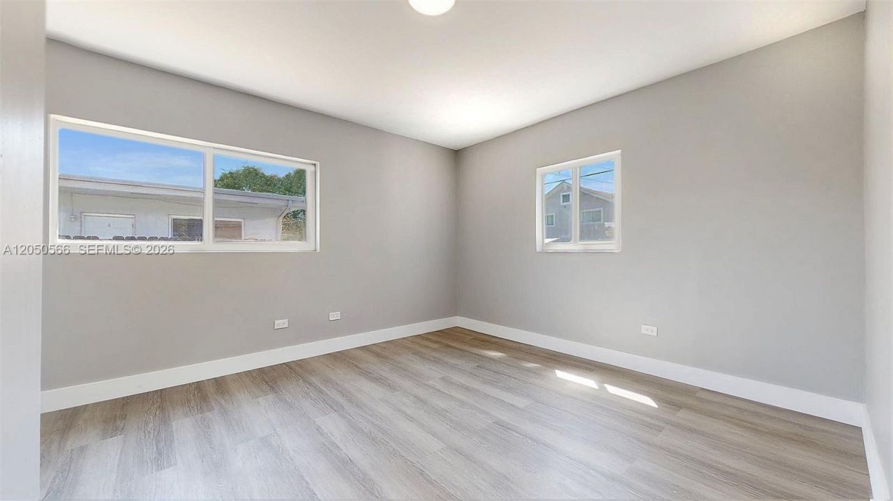 74 W 15th St , Unit 4, Hialeah, FL 33010 Photo