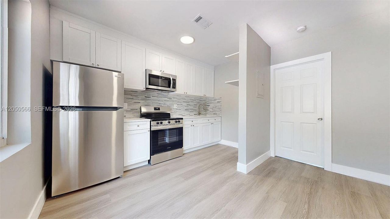 74 W 15th St , Unit 4, Hialeah, FL 33010 Photo