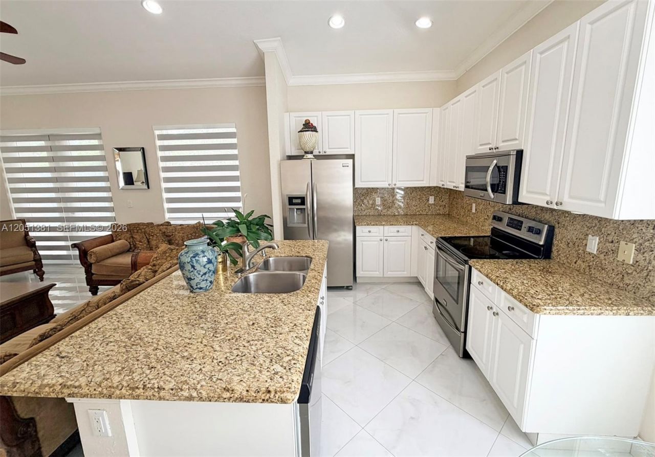 13394 SW 32nd St, Miramar, FL 33027 Photo