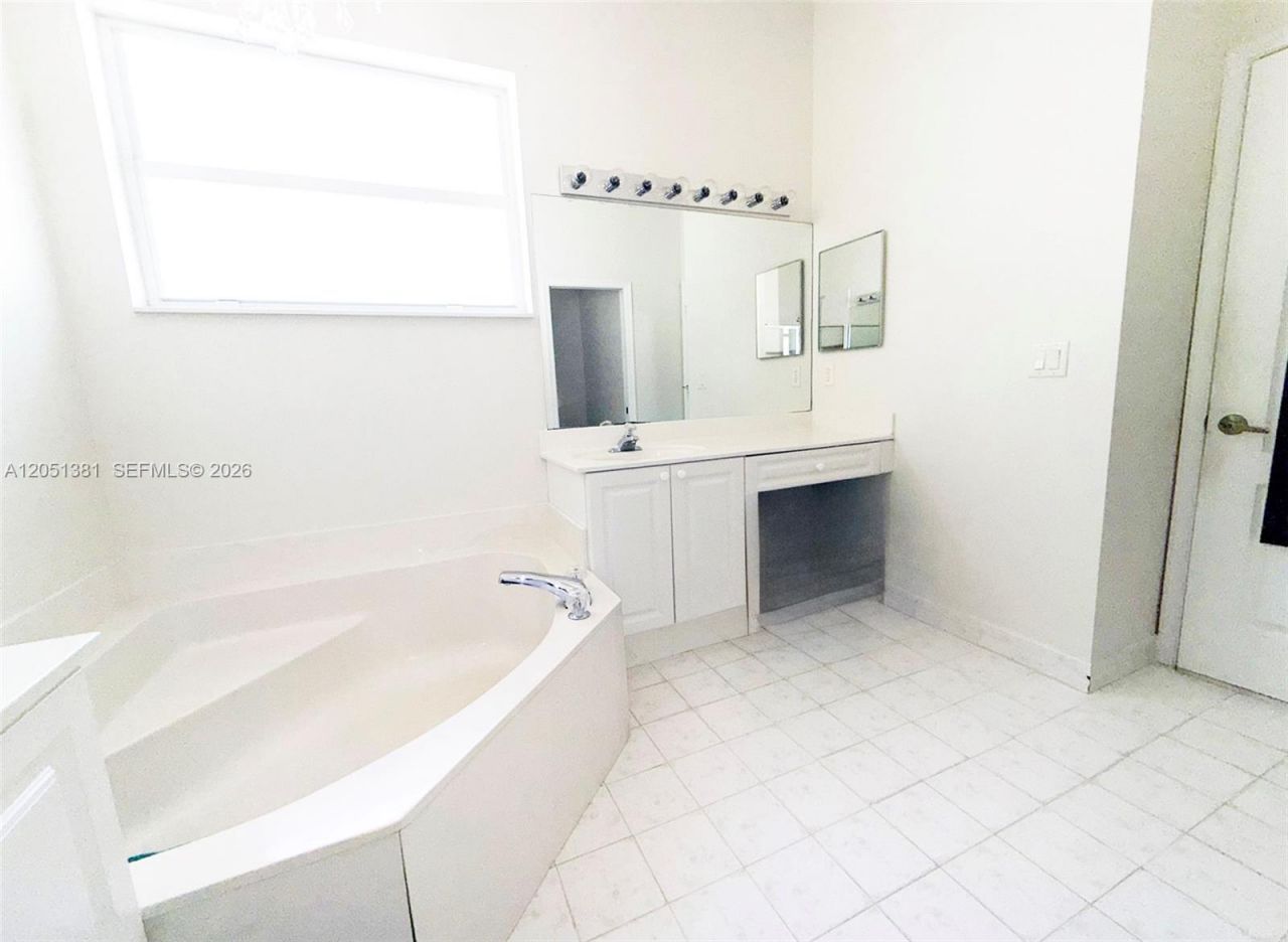 13394 SW 32nd St, Miramar, FL 33027 Photo
