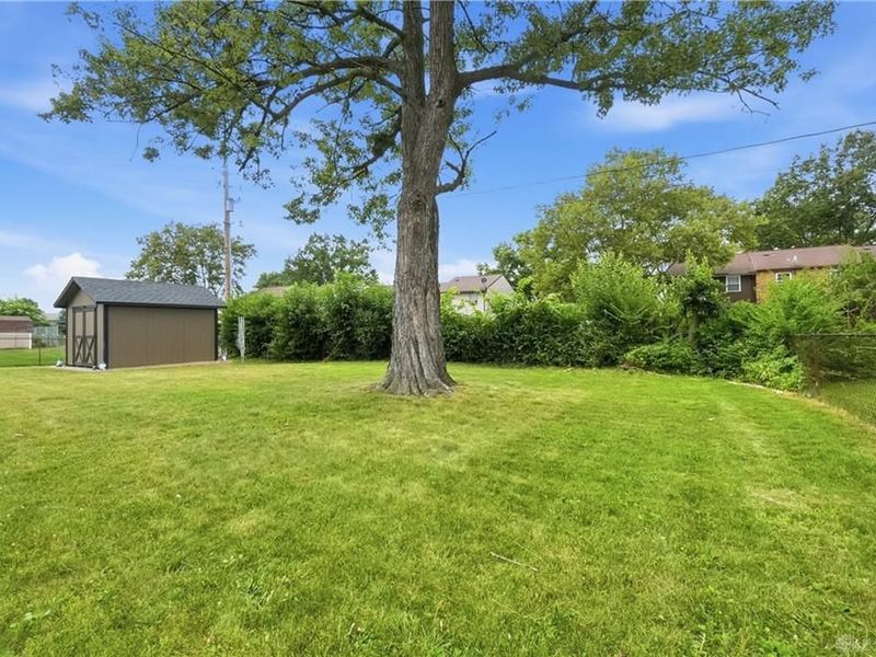 330 Westerly Hills Drive, Englewood, OH 45322 Photo 38