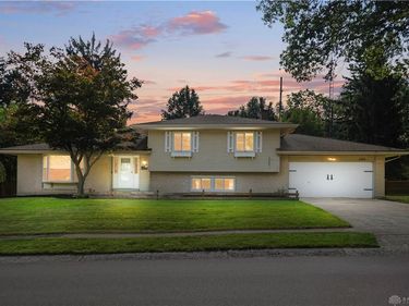 286 Pleasant Hill Drive, Centerville, OH 45459