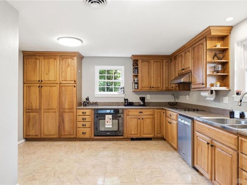1033 Carlo Drive, Kettering, OH 45429 Photo 15