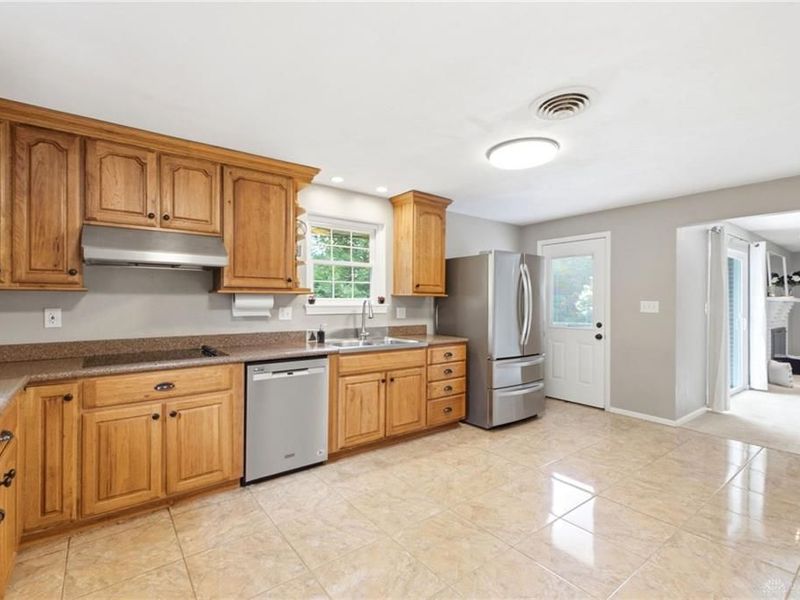 1033 Carlo Drive, Kettering, OH 45429 Photo 18