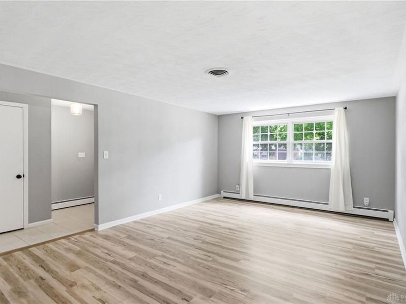 1033 Carlo Drive, Kettering, OH 45429 Photo 7