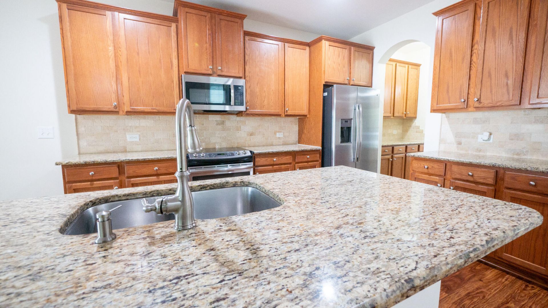 1634 Sparkleberry Lane Photo 14