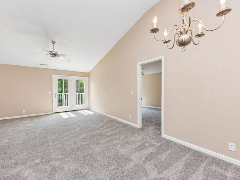 3414 North Bend Road, Unit 8, Green Township, OH 45239 Photo 10