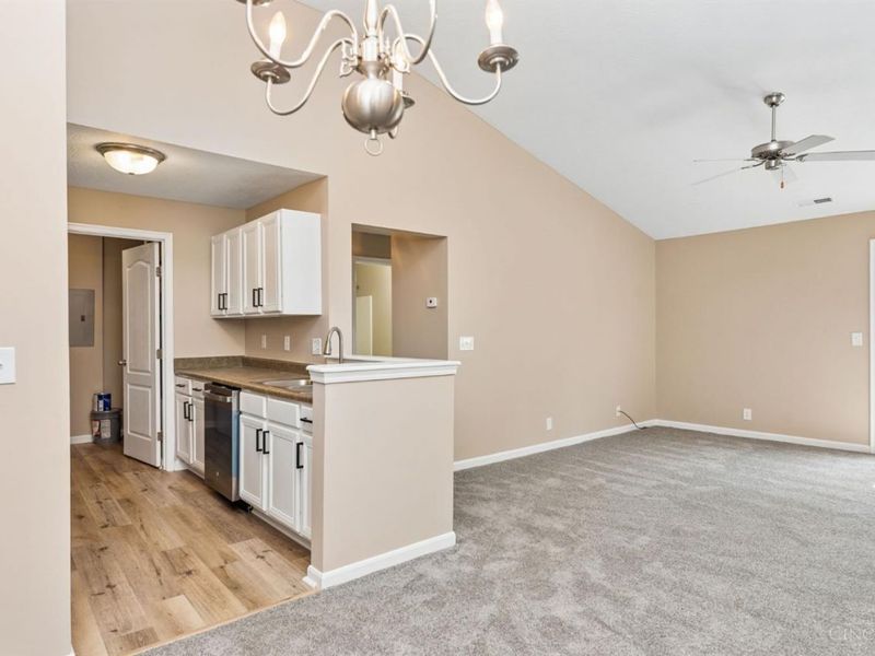 3414 North Bend Road, Unit 8, Green Township, OH 45239 Photo 14