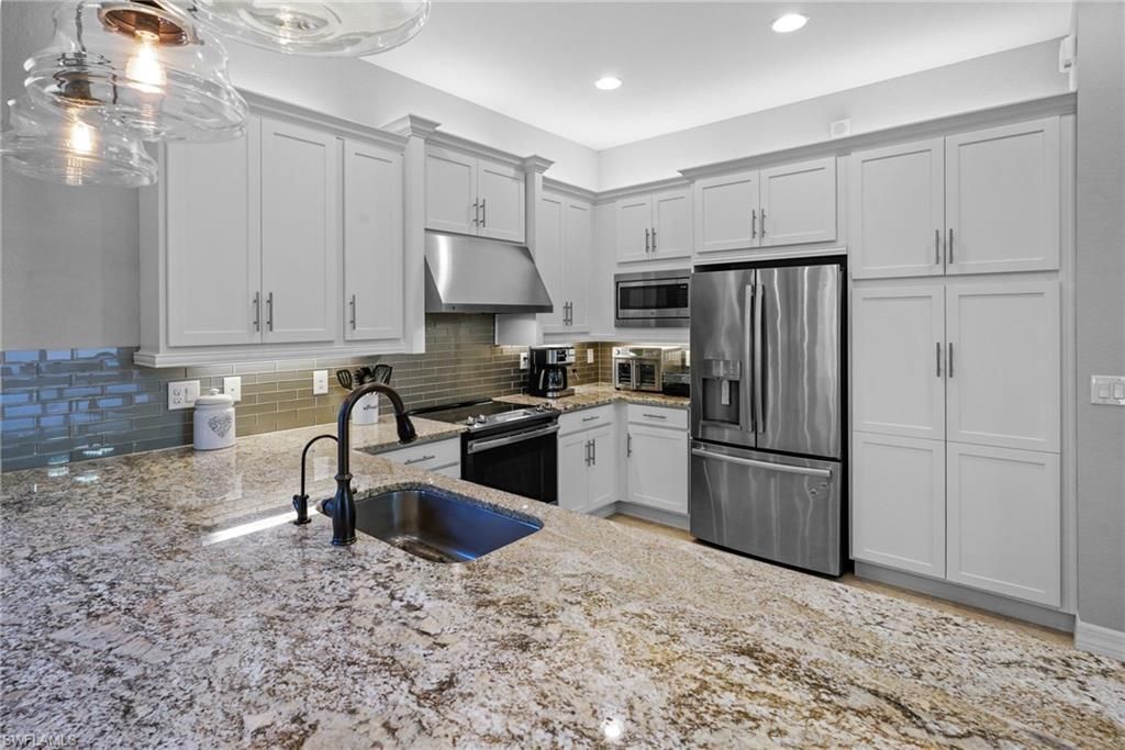 10092 Windy Pointe Ct, Fort Myers, FL 33913 Photo