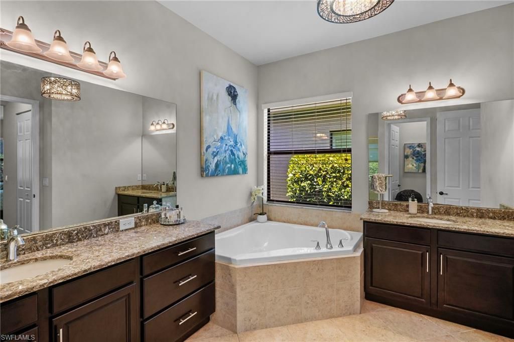 10092 Windy Pointe Ct, Fort Myers, FL 33913 Photo
