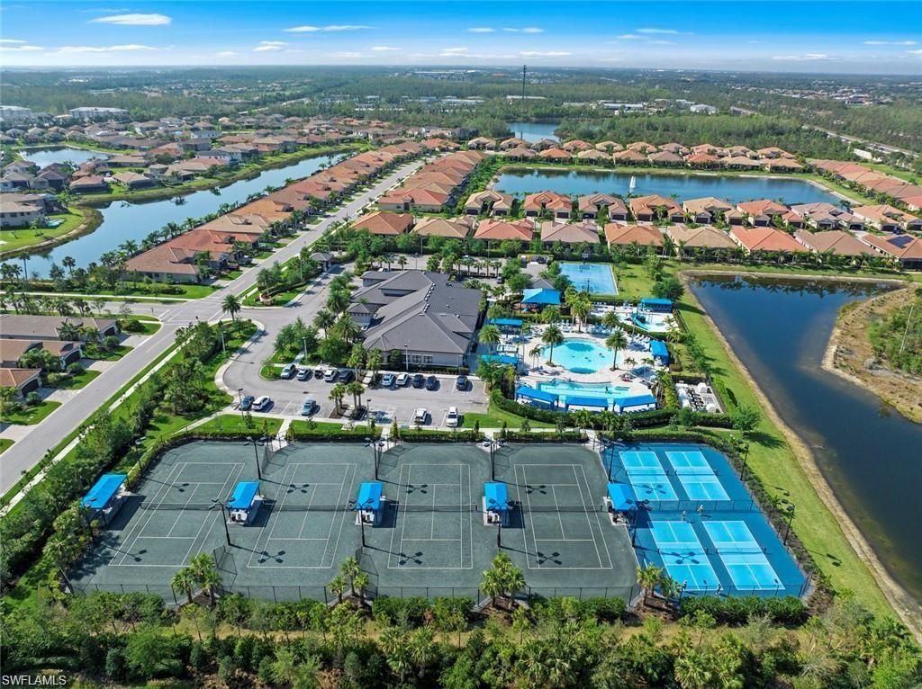 10092 Windy Pointe Ct, Fort Myers, FL 33913 Photo