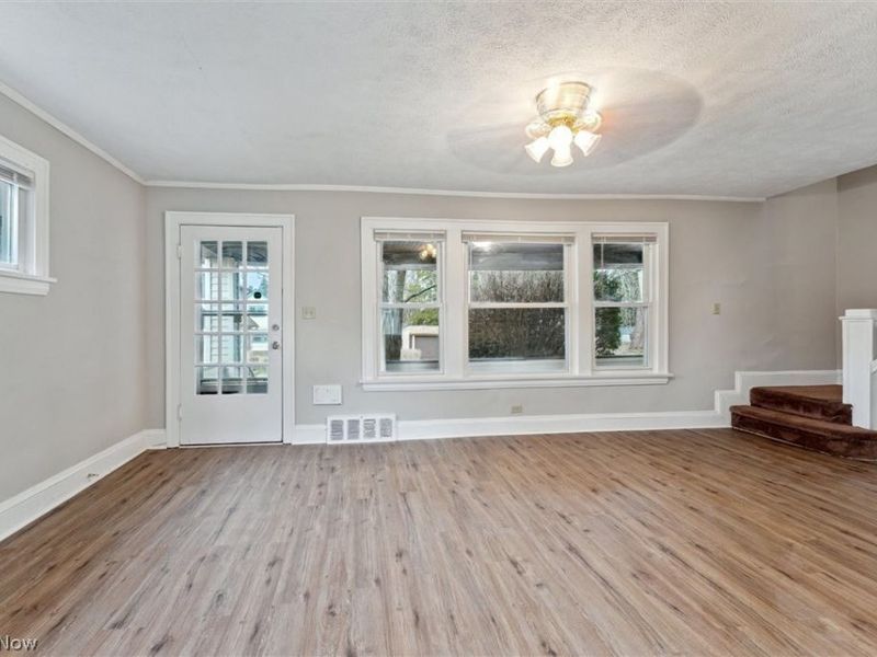 4367 E 139th Street, Garfield Heights, OH 44105 Photo 5