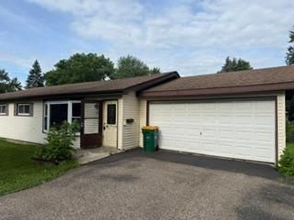 4509 Louisiana Avenue N, Crystal, MN 55428