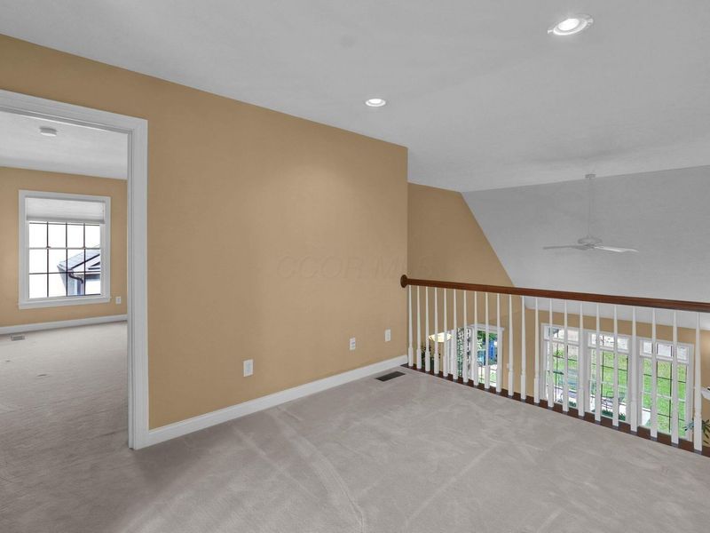 6052 Kentigern Court N, Dublin, OH 43017 Photo 32