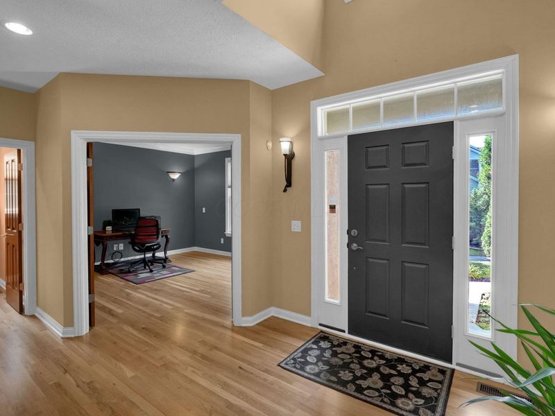 6052 Kentigern Court N, Dublin, OH 43017 Photo 8