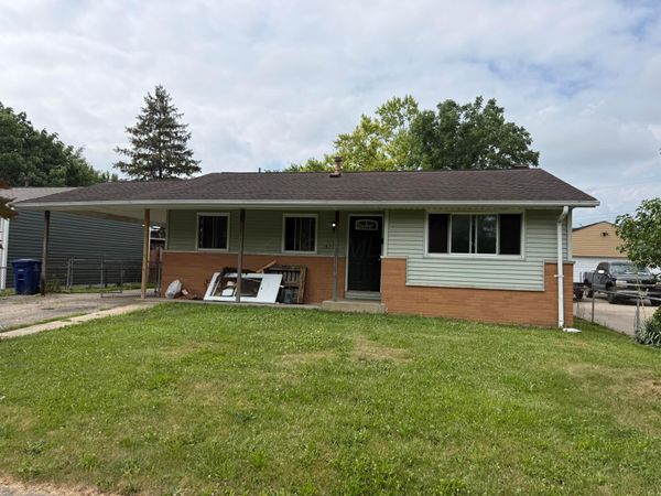 3823 Briggs Road , Columbus, OH 43228