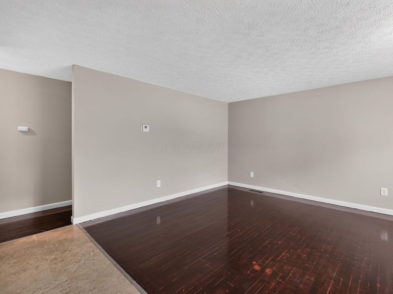 3823 Briggs Road , Columbus, OH 43228 Photo 12