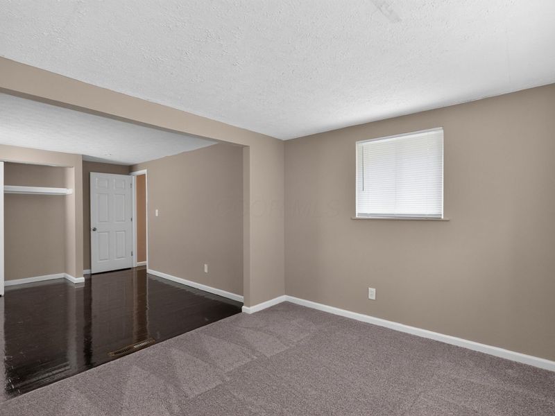 3823 Briggs Road , Columbus, OH 43228 Photo 21
