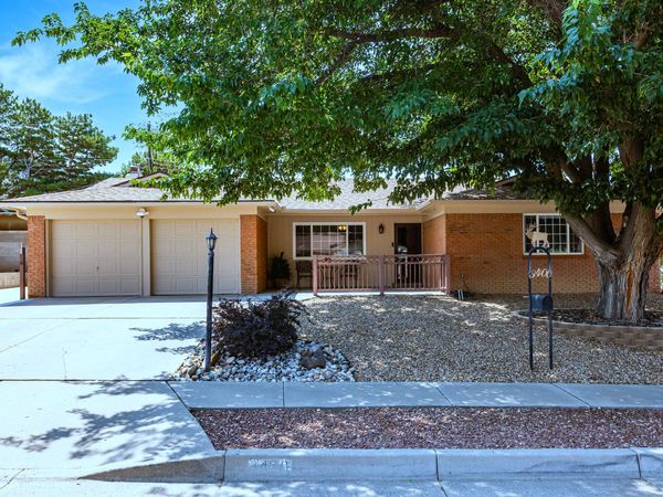 3400 Montreal Street NE, Albuquerque, NM 87111