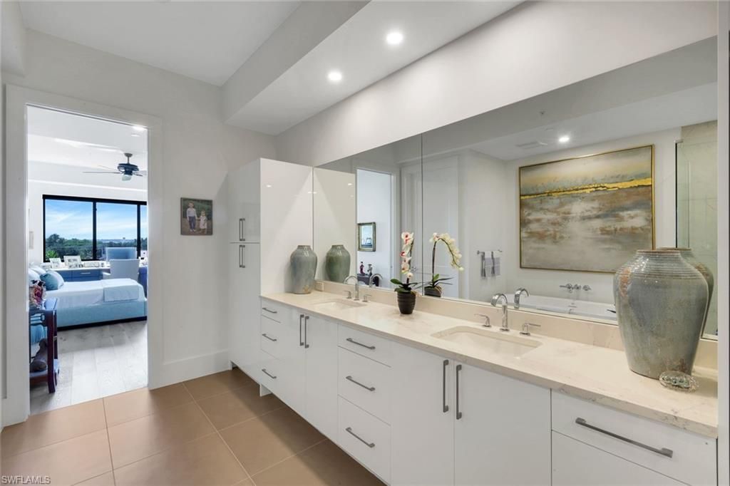 1125 Central Ave , Unit 571, Naples, FL 34102 Photo