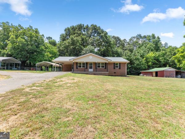 6018 Hwy 52, Gillsville, GA 30543