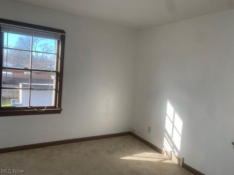 5886 State Road, Parma, OH 44134 Photo 6