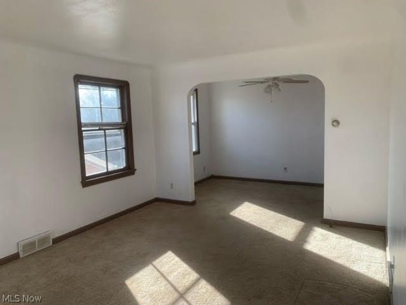 5886 State Road, Parma, OH 44134 Photo 9