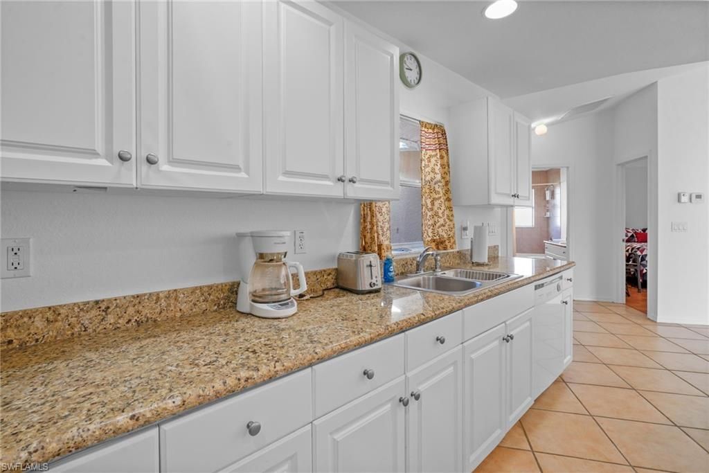 2 E Greens Cir , Lehigh Acres, FL 33936 Photo