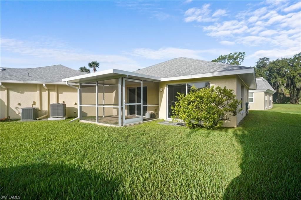 2 E Greens Cir , Lehigh Acres, FL 33936 Photo