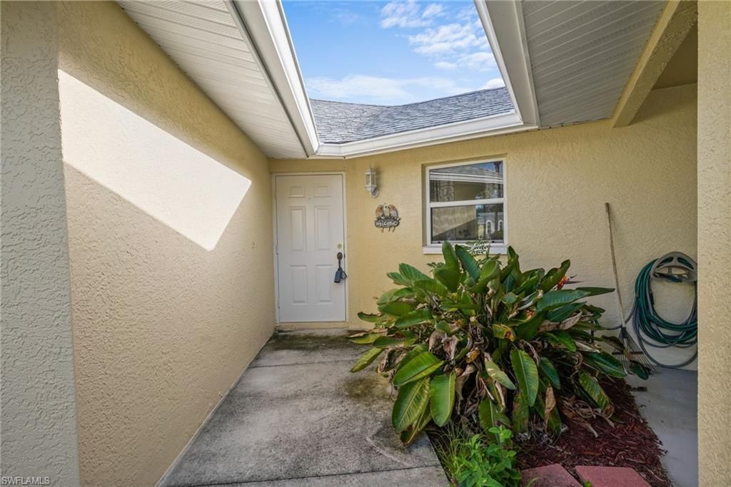 2 E Greens Cir , Lehigh Acres, FL 33936 Photo
