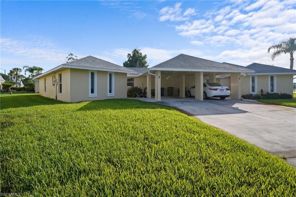 2 E Greens Cir , Lehigh Acres, FL 33936 Photo