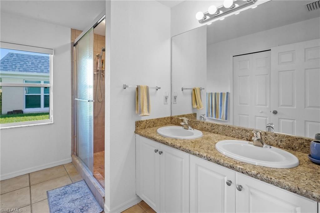 2 E Greens Cir , Lehigh Acres, FL 33936 Photo