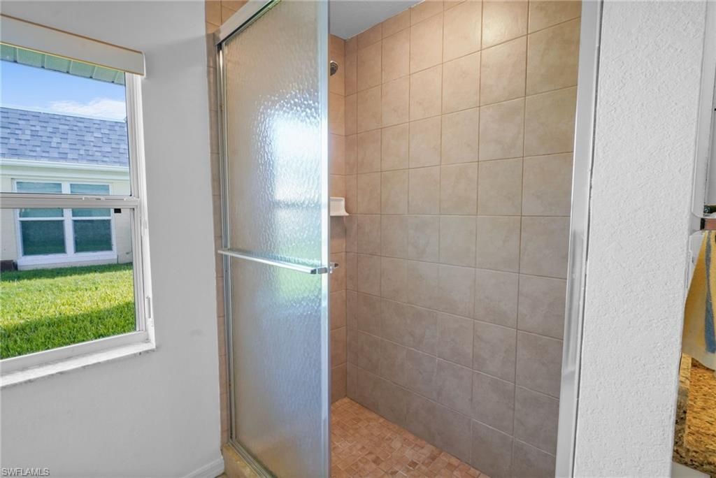 2 E Greens Cir , Lehigh Acres, FL 33936 Photo