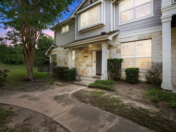 1900 Scofield Ridge PKWY, Unit 1203, Austin, TX 78727