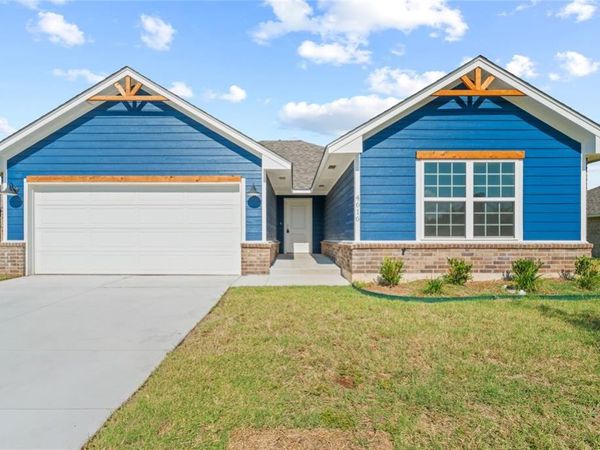 4616 Lincoln Landing, Harrah, OK 73045