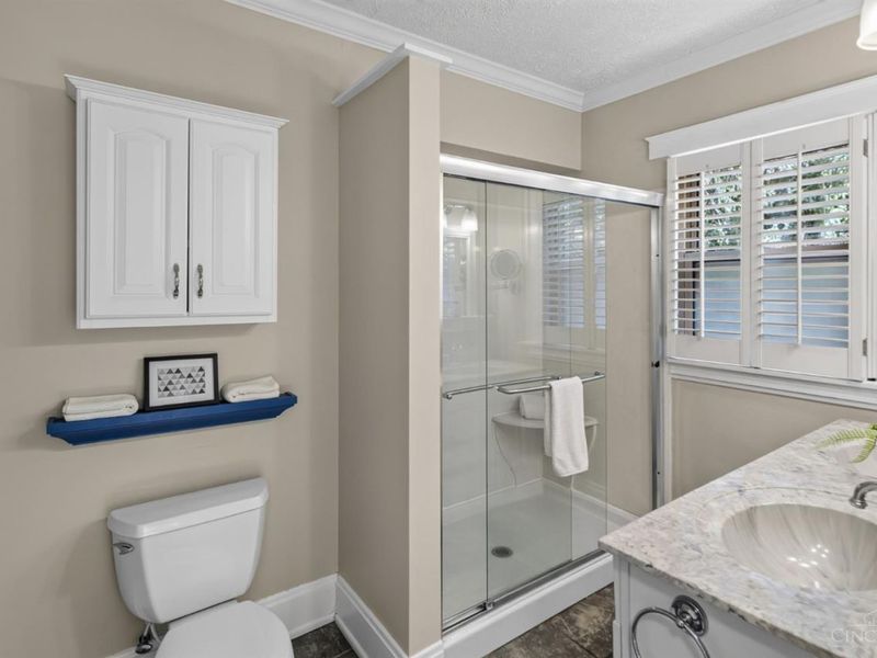 2991 Linwood Avenue, Cincinnati, OH 45208 Photo 31
