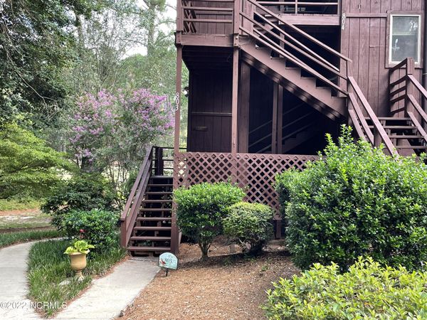 803 Dover Street , Southern Pines, NC 28387