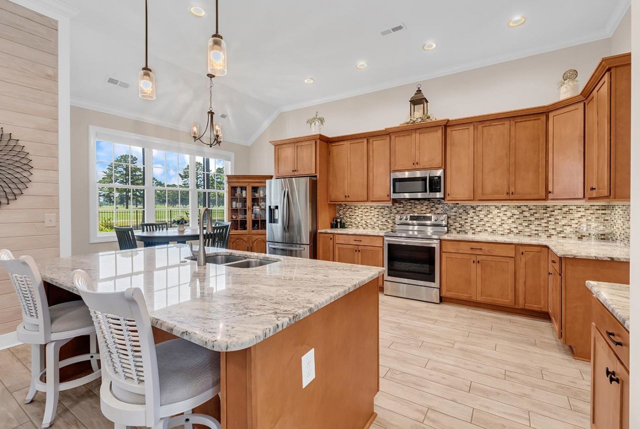 4953 Westwind Dr. Photo 10