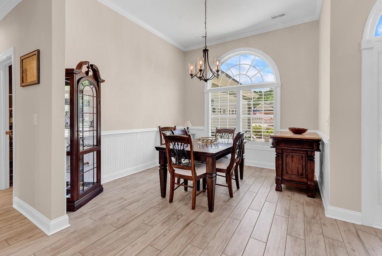 4953 Westwind Dr. Photo 14