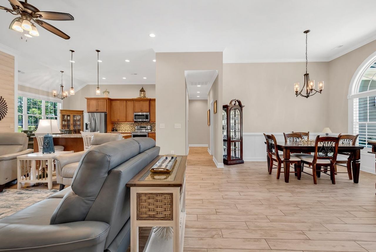 4953 Westwind Dr. Photo 15