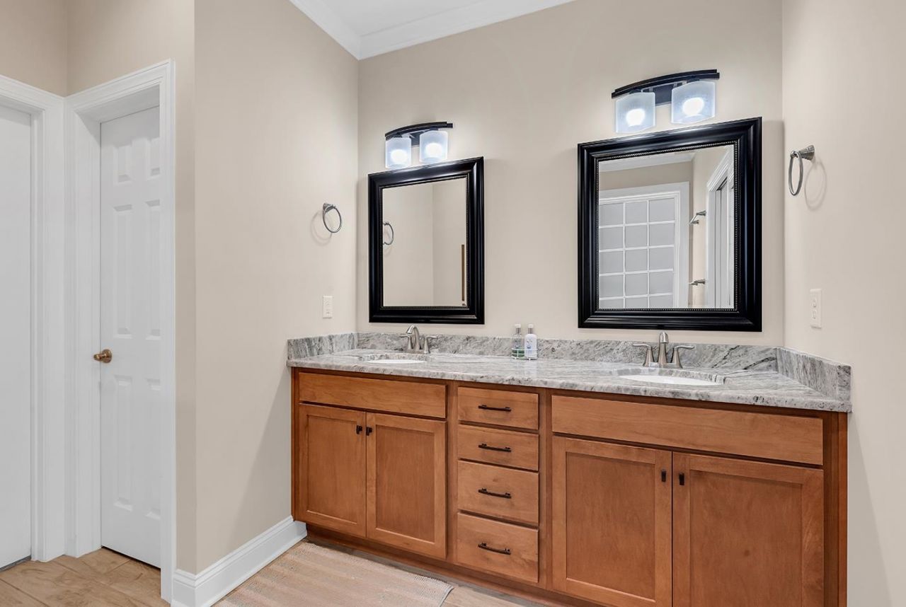 4953 Westwind Dr. Photo 22