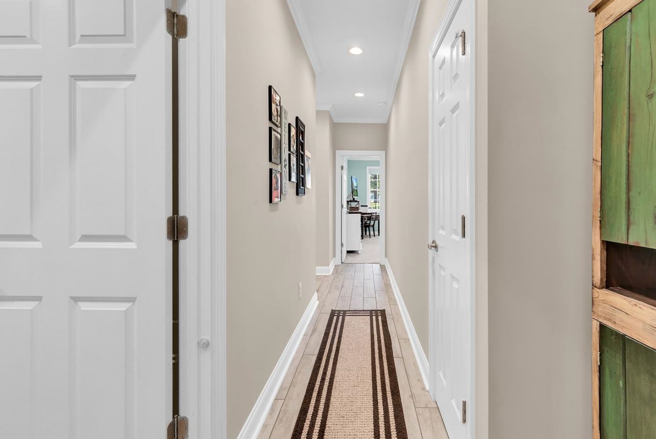 4953 Westwind Dr. Photo 32