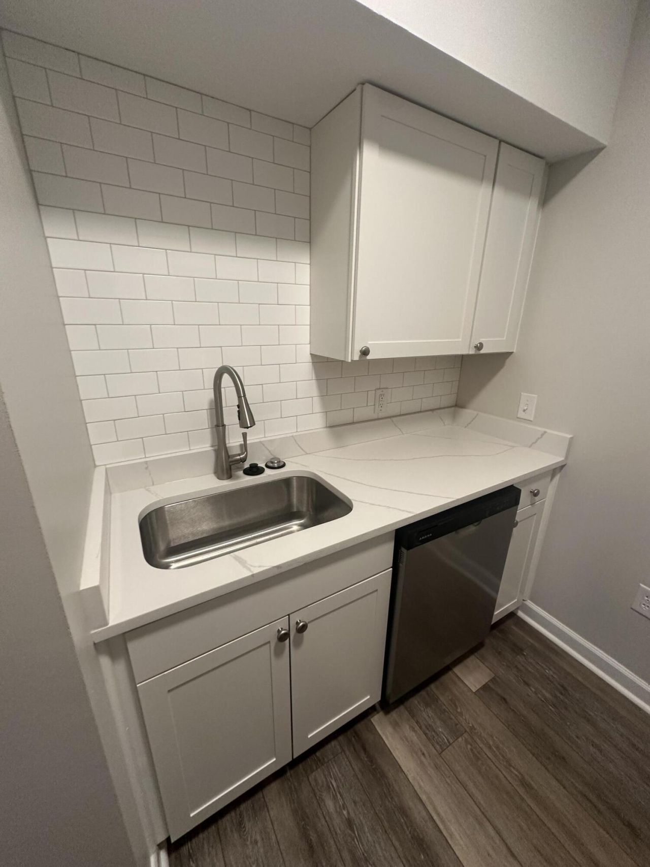 151 Calhoun Street Photo 5