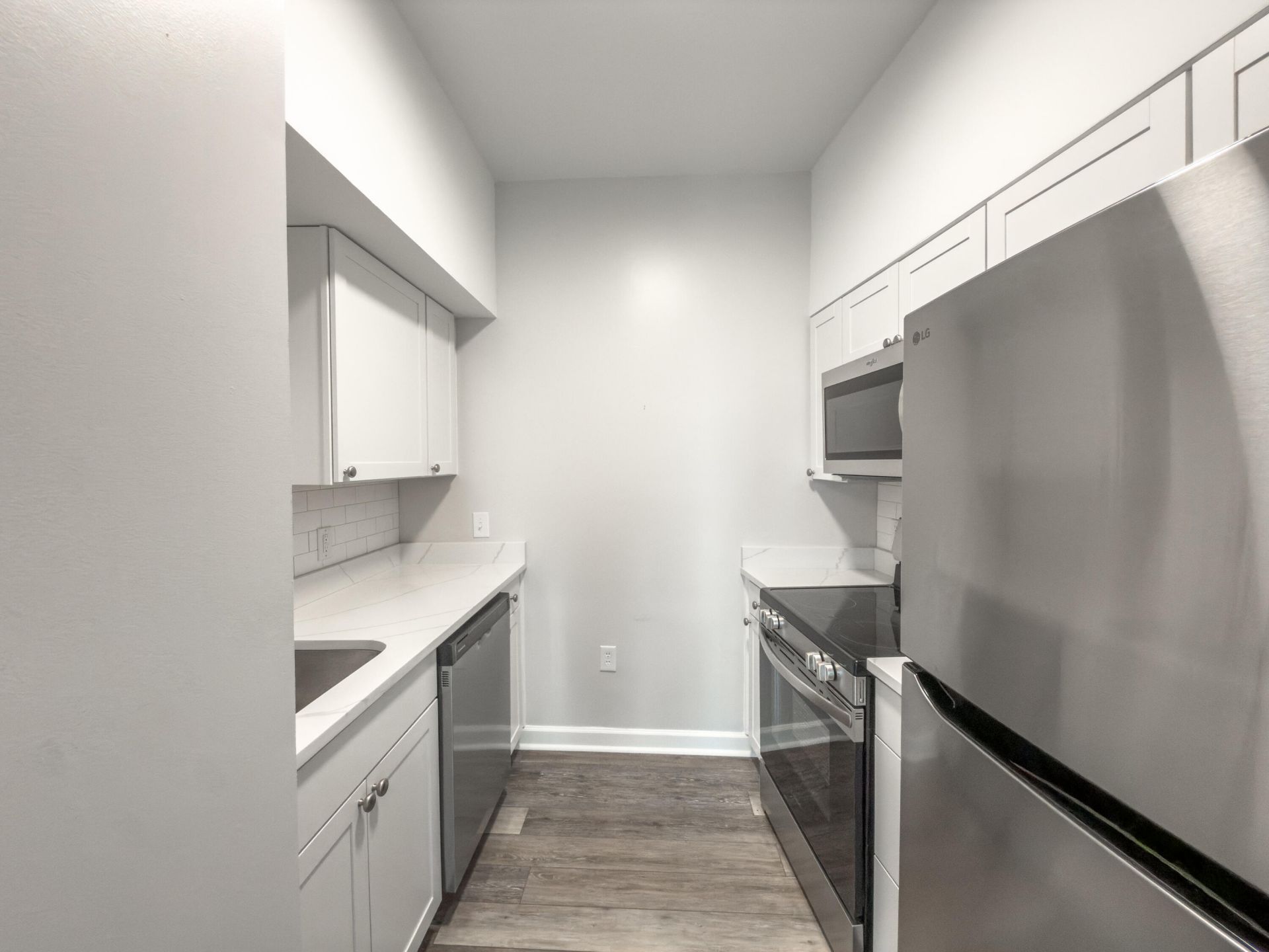 151 Calhoun Street Photo 8