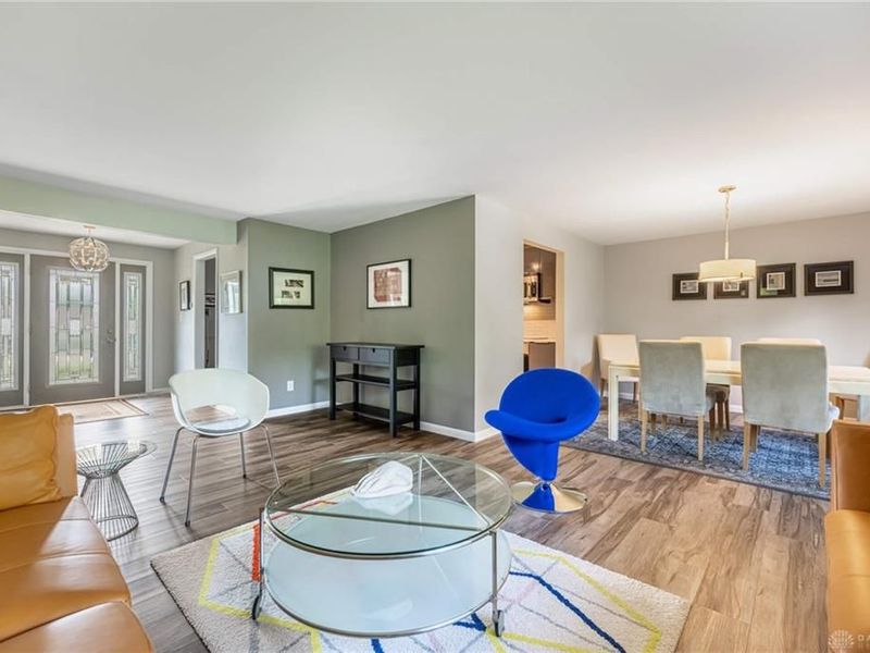 7705 John Elwood Drive, Centerville, OH 45459 Photo 5