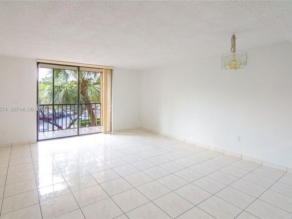 8600 SW 133rd Ave Rd , Unit 320, Miami, FL 33183